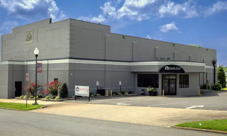 Earlington Clinic Exterior